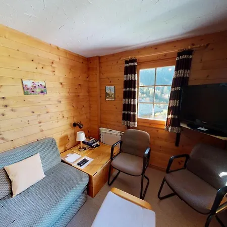 Almrose Apartmán *